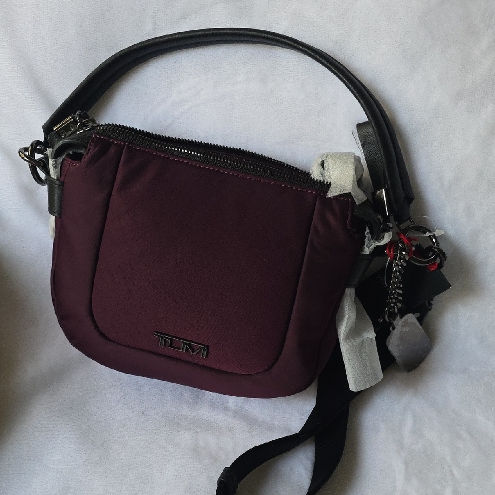 TUMI SUMTER SWEET PLUM (dark purple) Crossbody Bag‎